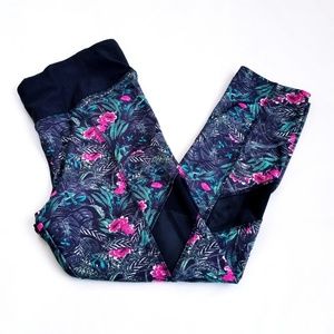 VOGO Athletica Floral & Leaf Rainforest Leggings